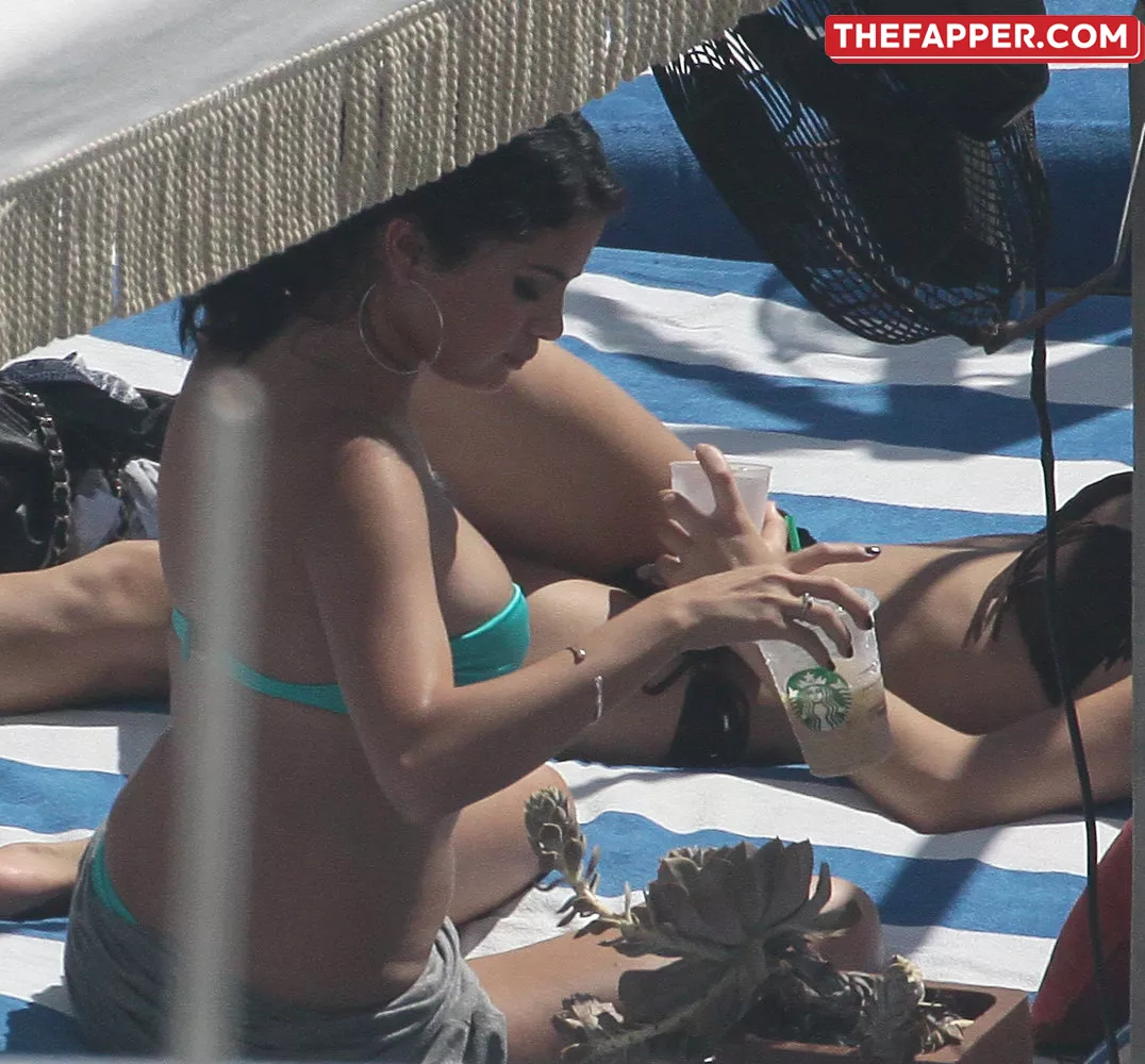 Selena Gomez  Onlyfans Leaked Nude Image #9QsHn3zkbe