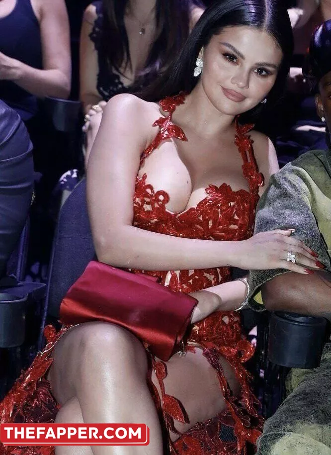 Selena Gomez  Onlyfans Leaked Nude Image #AAUxDDL9X8