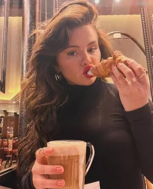 Selena Gomez Onlyfans Leaked Nude Image #Ciju1v5FYV