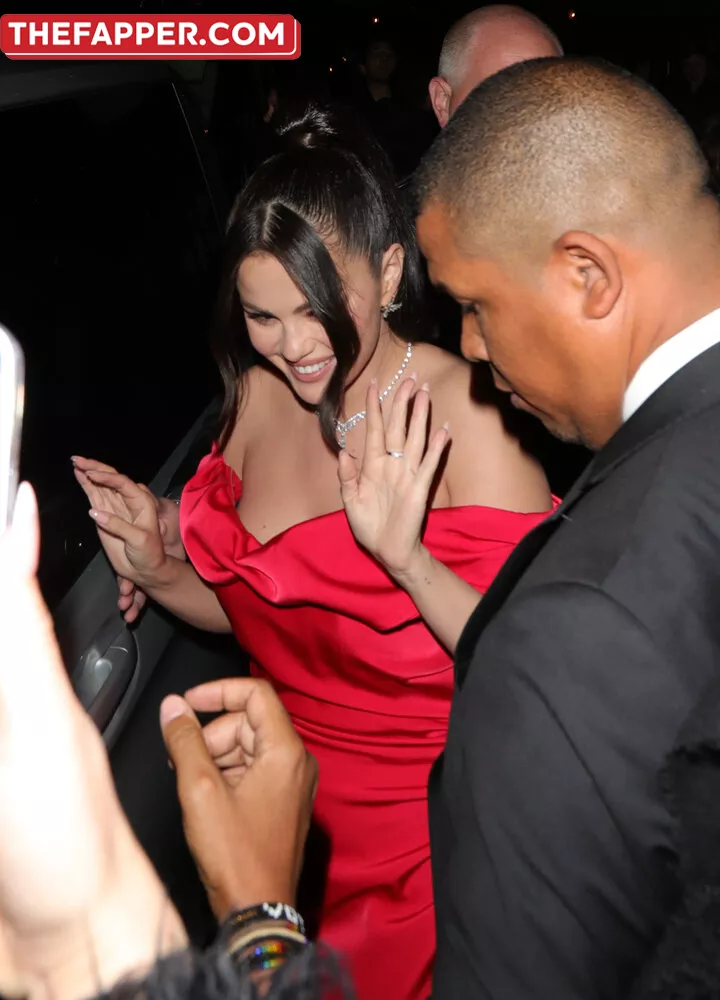 Selena Gomez  Onlyfans Leaked Nude Image #ErafqF7qyX