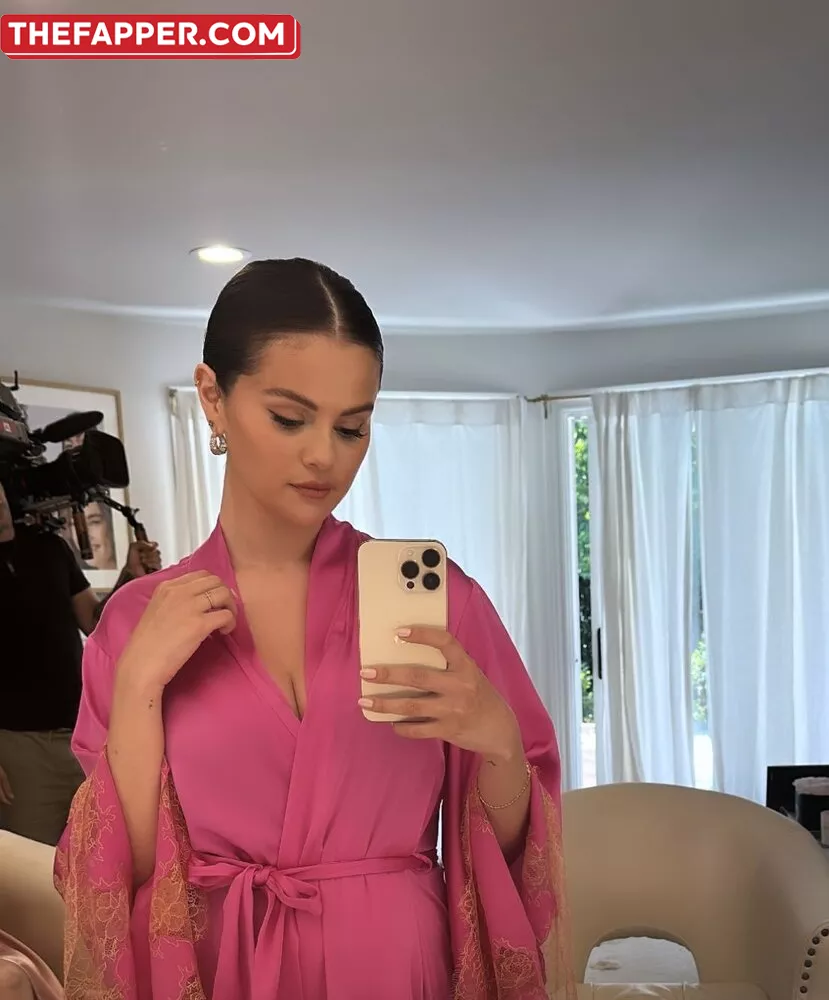 Selena Gomez  Onlyfans Leaked Nude Image #MVlJWwK3Il