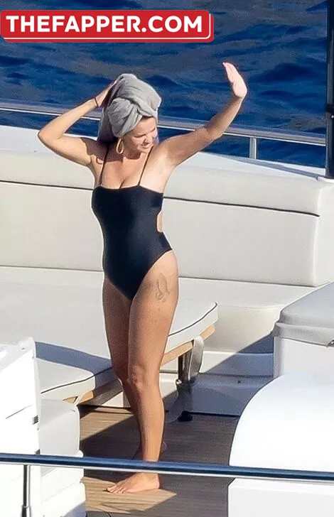 Selena Gomez  Onlyfans Leaked Nude Image #TcdasRfX20