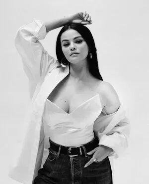 Selena Gomez Onlyfans Leaked Nude Image #Wah6Q8lGs5