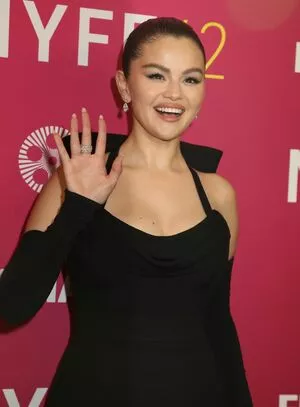 Selena Gomez Onlyfans Leaked Nude Image #h6diP7Fnrg