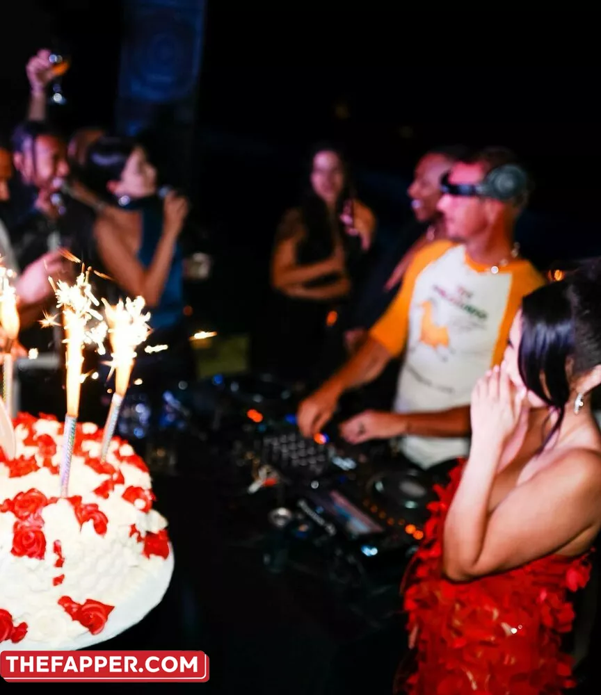 Selena Gomez  Onlyfans Leaked Nude Image #nuc1oi5pcs