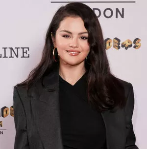Selena Gomez Onlyfans Leaked Nude Image #yzCKD9ikYg