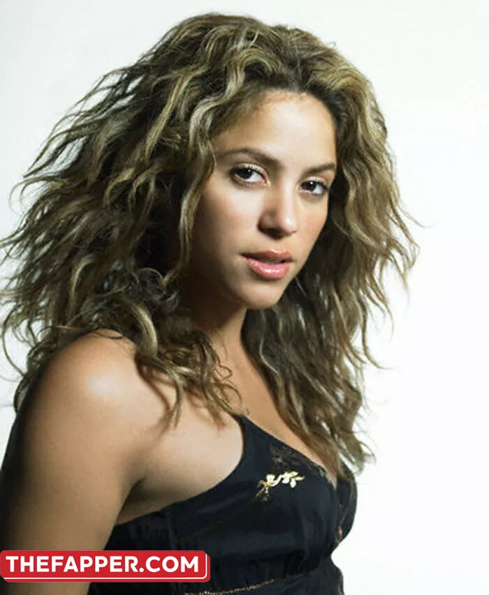 Shakira  Onlyfans Leaked Nude Image #6SeGzHS925