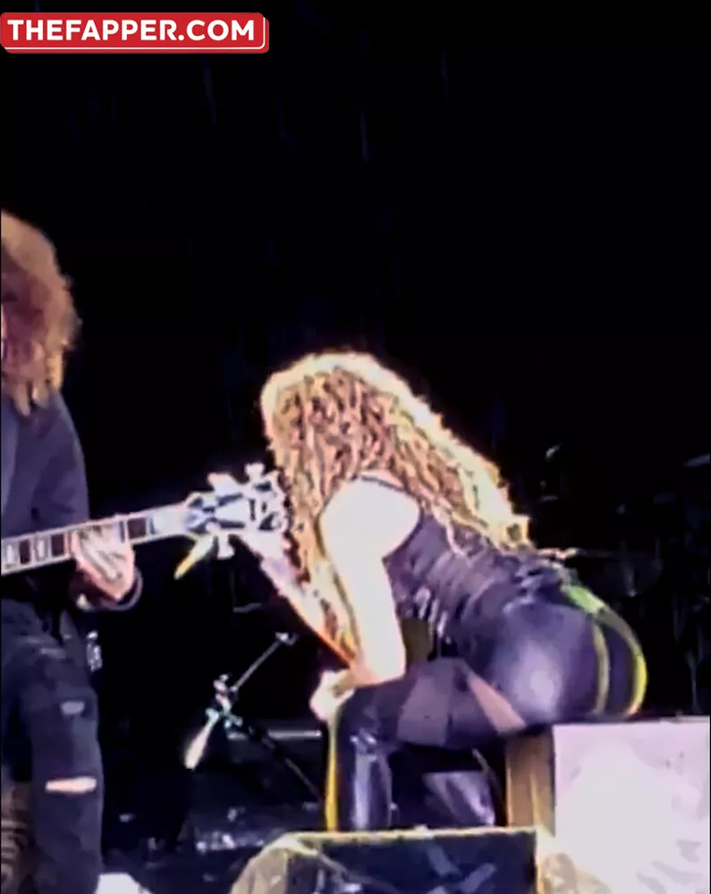 Shakira  Onlyfans Leaked Nude Image #TNqM7CAFA4