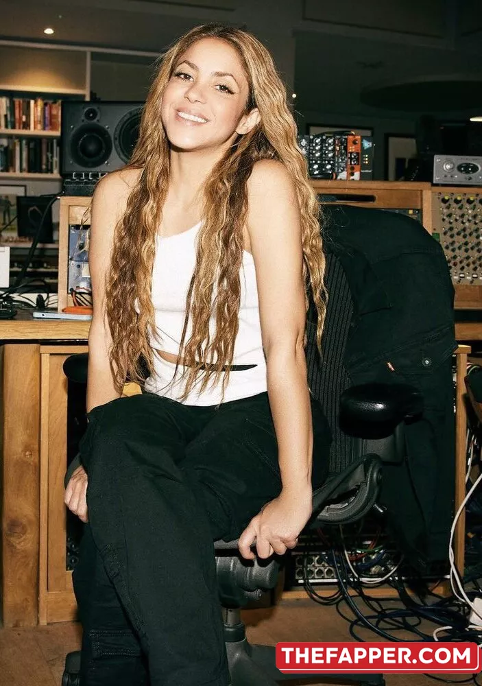 Shakira  Onlyfans Leaked Nude Image #XwTKa6ASZL