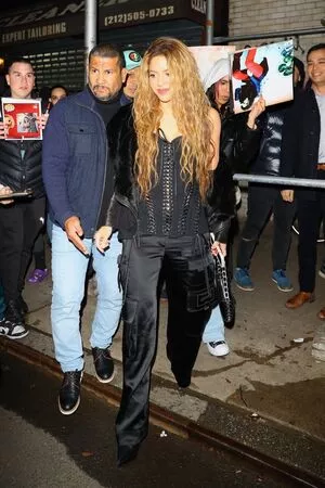 Shakira #d3dQAOpRFo