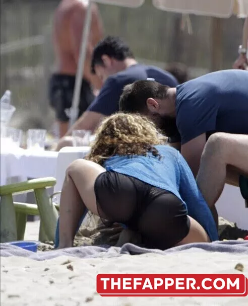 Shakira  Onlyfans Leaked Nude Image #orIF6dFHNs