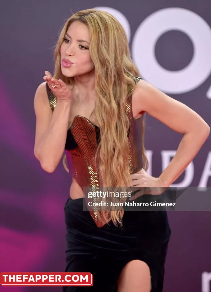 Shakira  Onlyfans Leaked Nude Image #sQuE7Lnbj2