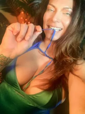 Shelly Martinez OnlyFans Leak yFNkaKSLIS