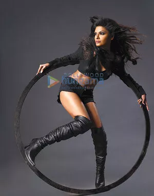 Sherlyn Chopra #P0slPLBlW5