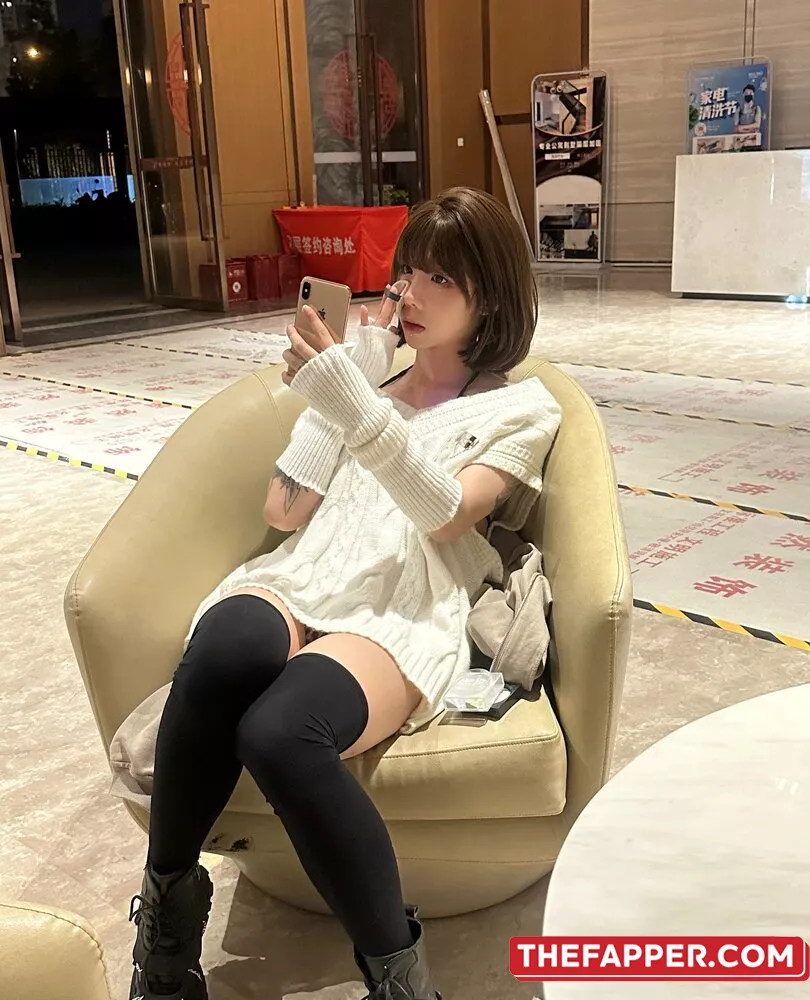 Shiliuyelei  Onlyfans Leaked Nude Image #M9SG6tZeim