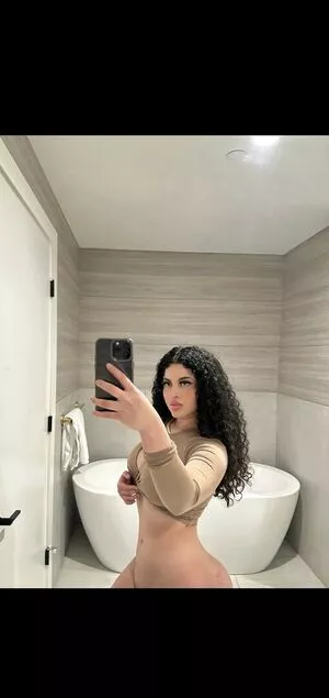 Siarly OnlyFans Leak iXi4uf06dk