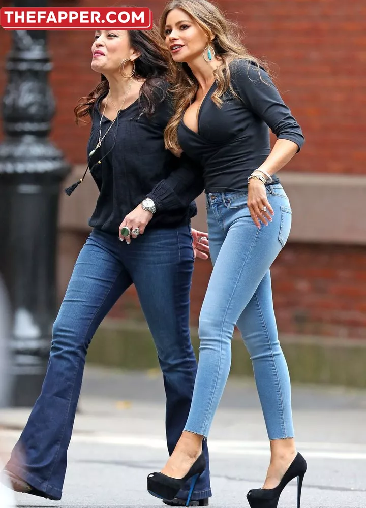 Sofia Vergara  Onlyfans Leaked Nude Image #GmXjLbd21k