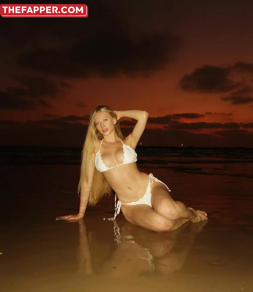 Sophia.ilysm  Onlyfans Leaked Nude Image #K8H8RkxoTS