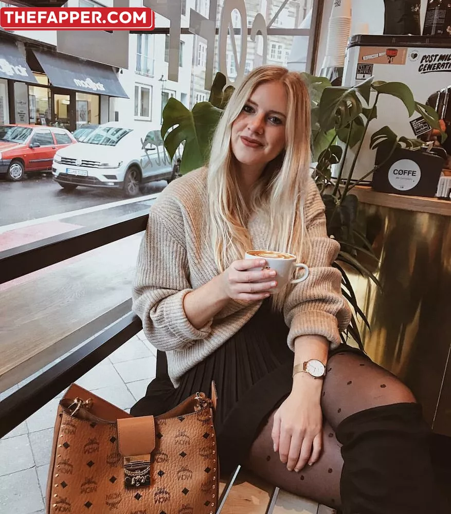 Sophie  Onlyfans Leaked Nude Image #EY91lc7sCq