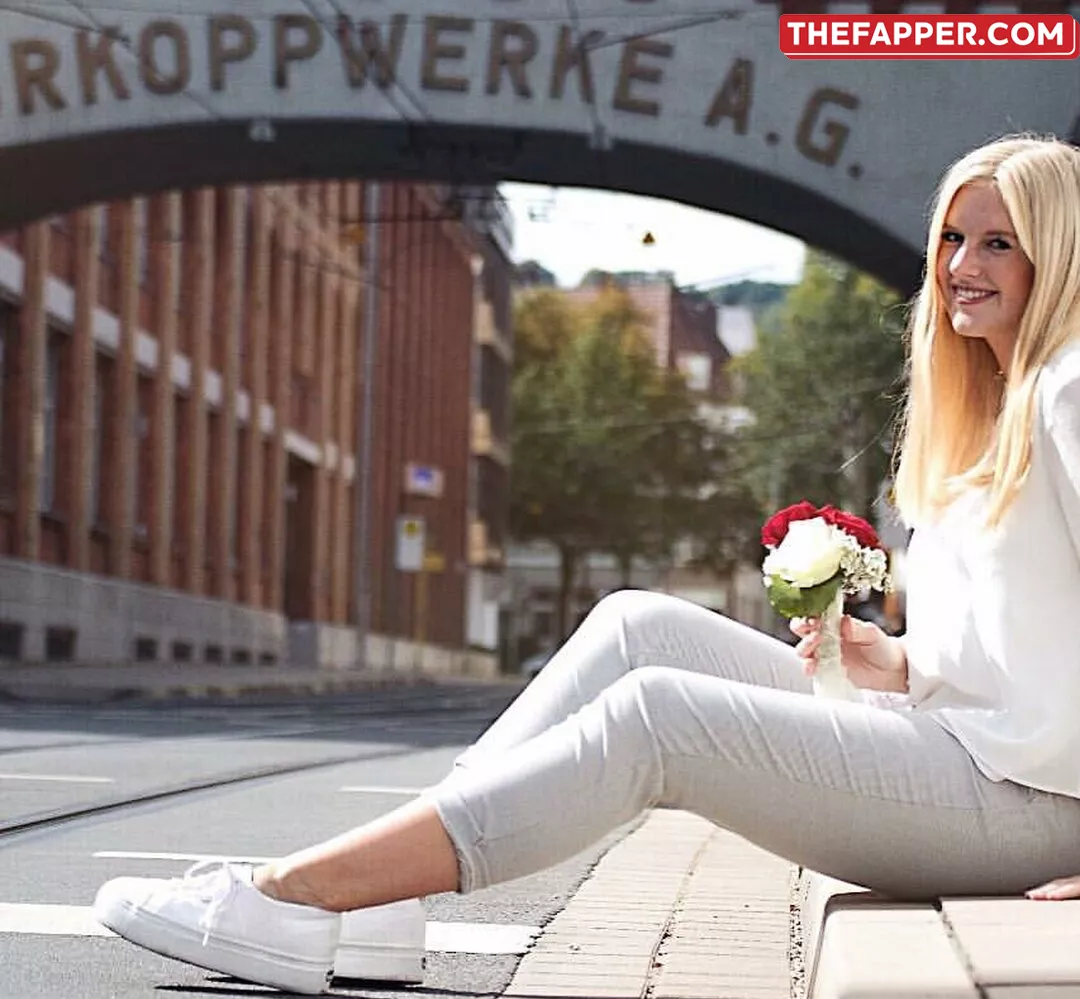 Sophie  Onlyfans Leaked Nude Image #gFXm4Z1VWk