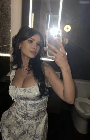 Sssniperwolf #tnpivuM8d5