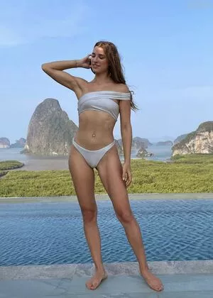 Stella Tiana Stegmann OnlyFans Leak AtdzVZ47eW