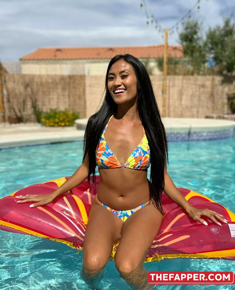 Sunshinesina  Onlyfans Leaked Nude Image #v0ZDbigRep