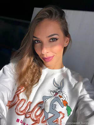 Sweet_bunnyxxx #C9xMkwaWOw