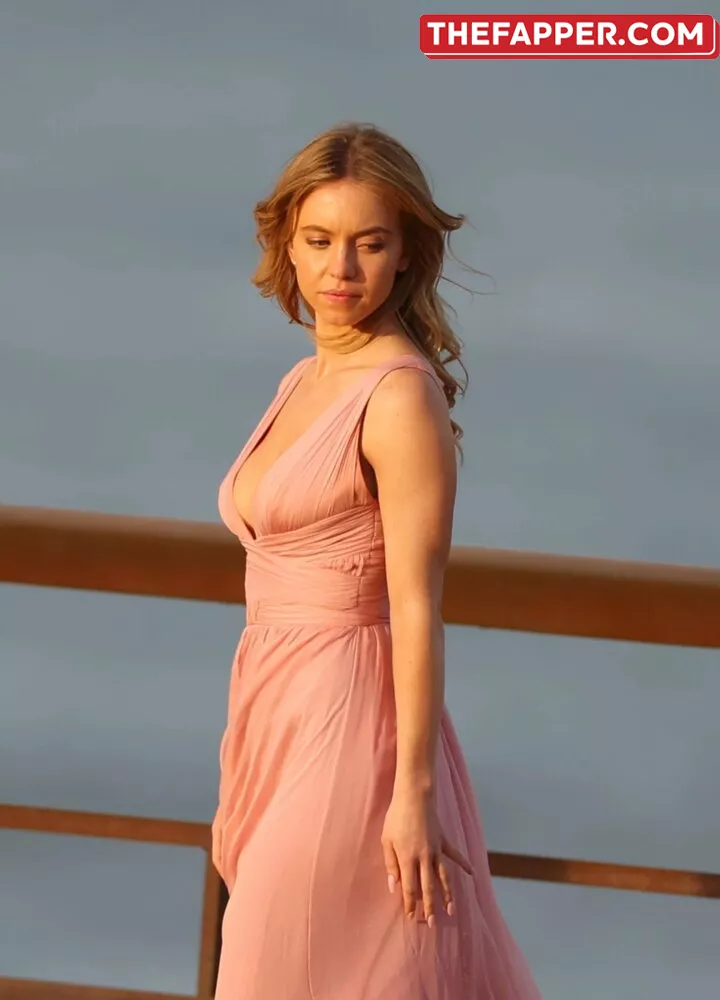 Sydney Sweeney  Onlyfans Leaked Nude Image #GKbKP6XPPb