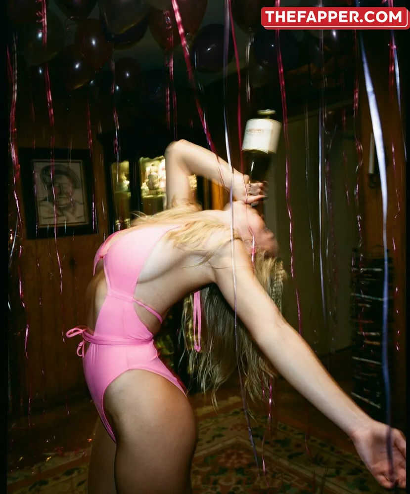 Sydney Sweeney  Onlyfans Leaked Nude Image #RkF28eEVo9