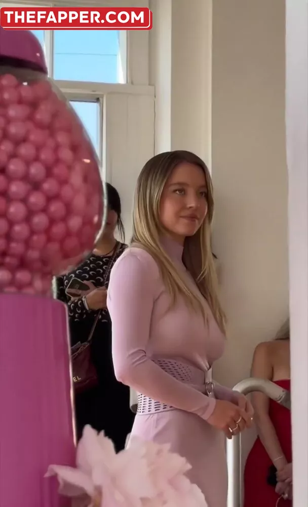 Sydney Sweeney  Onlyfans Leaked Nude Image #oHUpVVdcq6