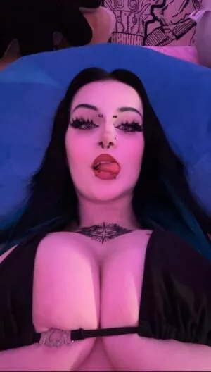 Sylvieexo #0HJJMWN3pT