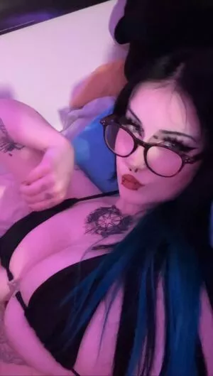 Sylvieexo #hZhtgLu2Pd