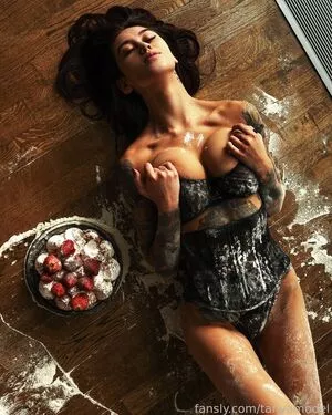 Tanya Bahtina #etkXQyUrQu