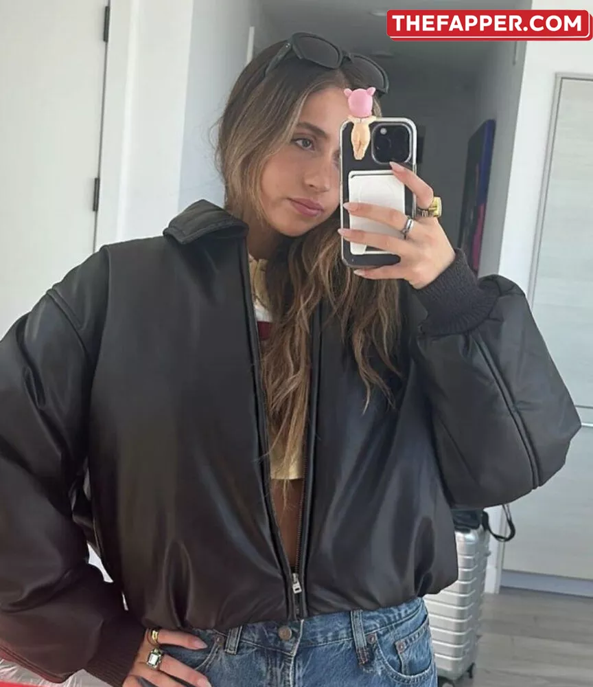 Tate Mcrae  Onlyfans Leaked Nude Image #jQTRwfpsUi