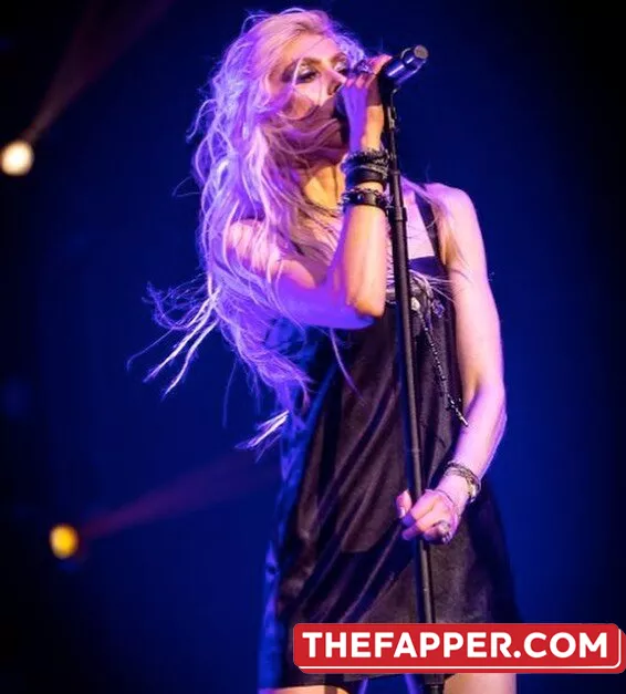 Taylor Momsen  Onlyfans Leaked Nude Image #1OA4648aP9