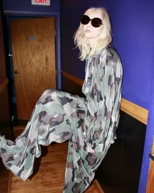 Taylor Momsen Onlyfans Leaked Nude Image #1PXxew67BA