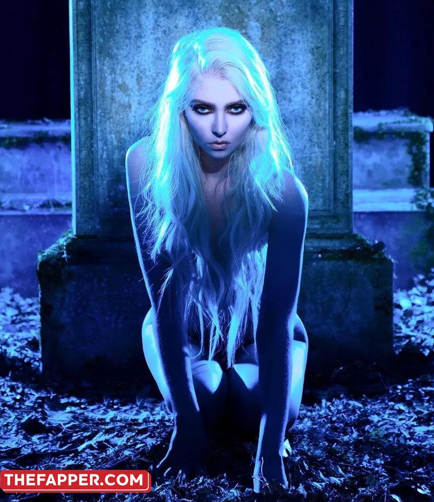 Taylor Momsen  Onlyfans Leaked Nude Image #C0HH3Yi2Lb