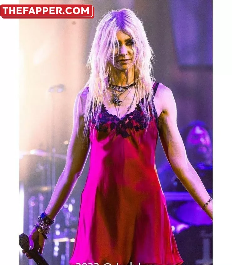 Taylor Momsen  Onlyfans Leaked Nude Image #FJNngZItsk