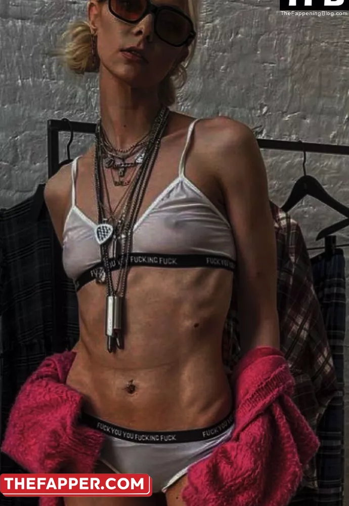 Taylor Momsen  Onlyfans Leaked Nude Image #K6WXIoBuHr