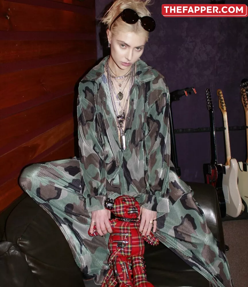 Taylor Momsen  Onlyfans Leaked Nude Image #PHTMw2AIm4