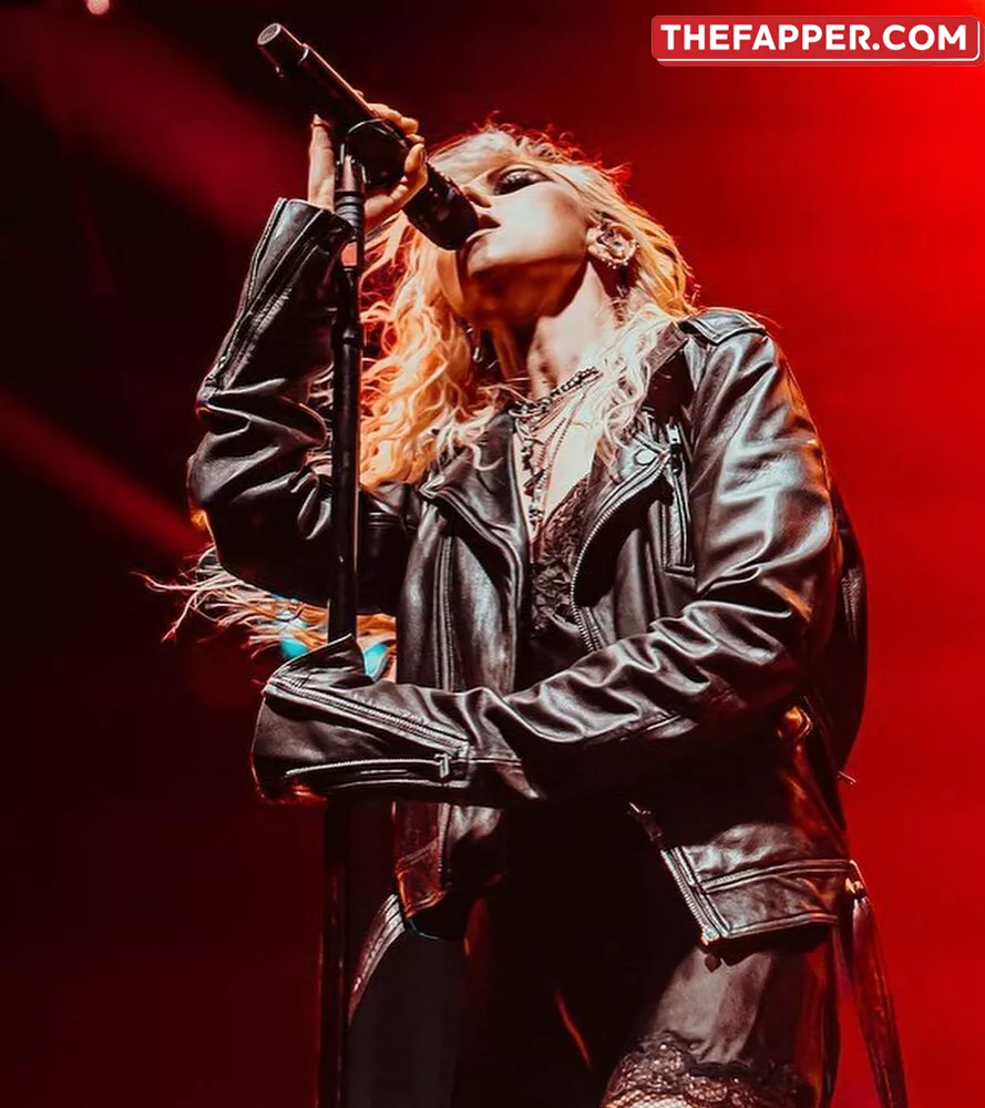 Taylor Momsen  Onlyfans Leaked Nude Image #Qjgs8p48em