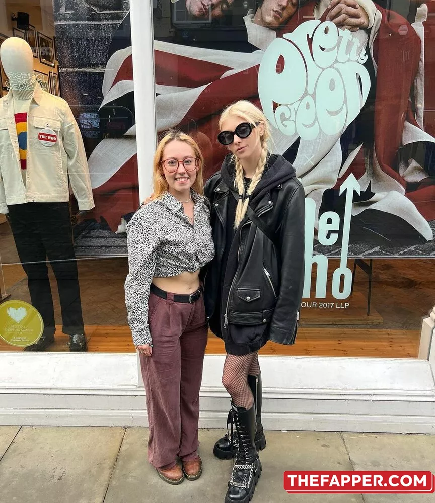 Taylor Momsen  Onlyfans Leaked Nude Image #WzRkIcV4Gr