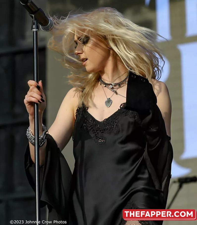 Taylor Momsen  Onlyfans Leaked Nude Image #ilFafPFbZM