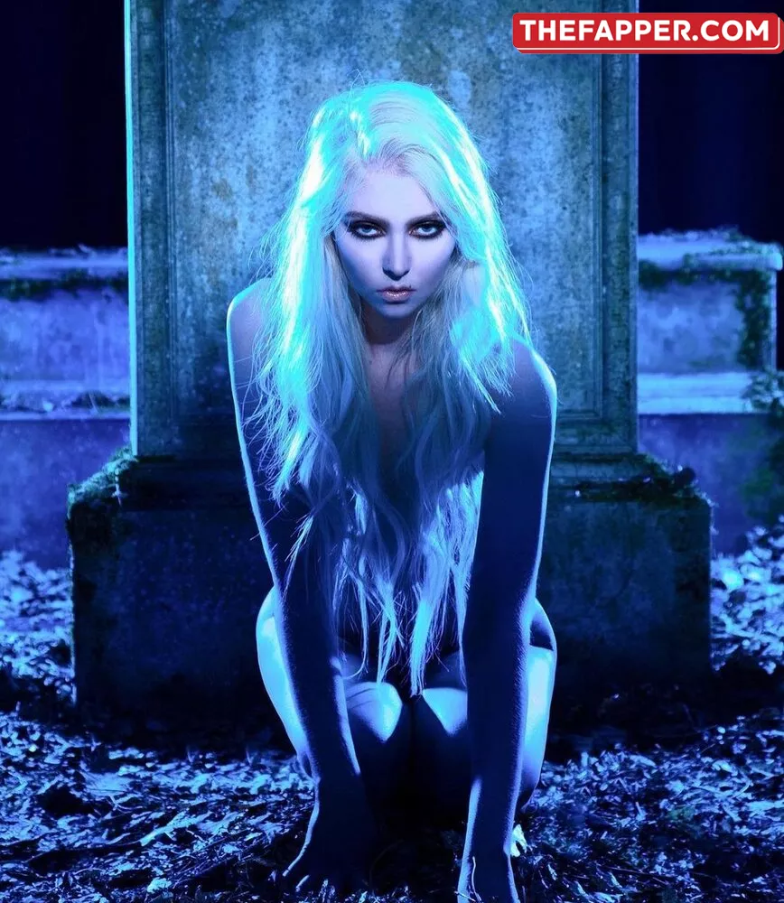 Taylor Momsen  Onlyfans Leaked Nude Image #jGNnFqx2XS