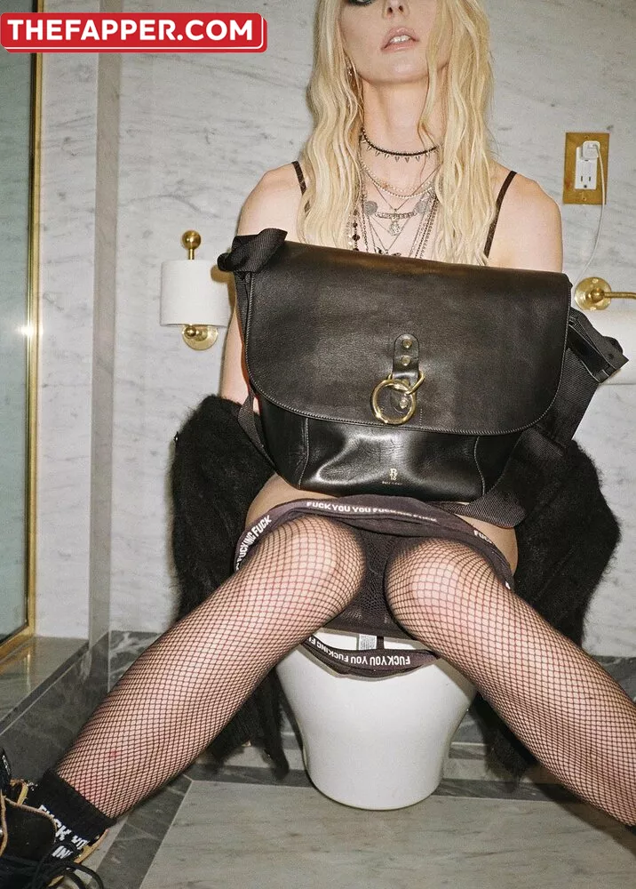 Taylor Momsen  Onlyfans Leaked Nude Image #k2PRbF3Ka7