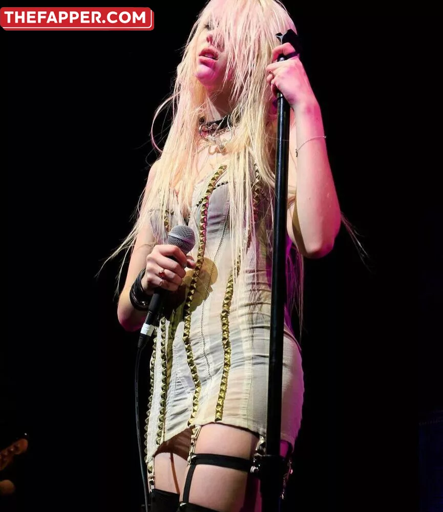 Taylor Momsen  Onlyfans Leaked Nude Image #n7OaWkaY9q