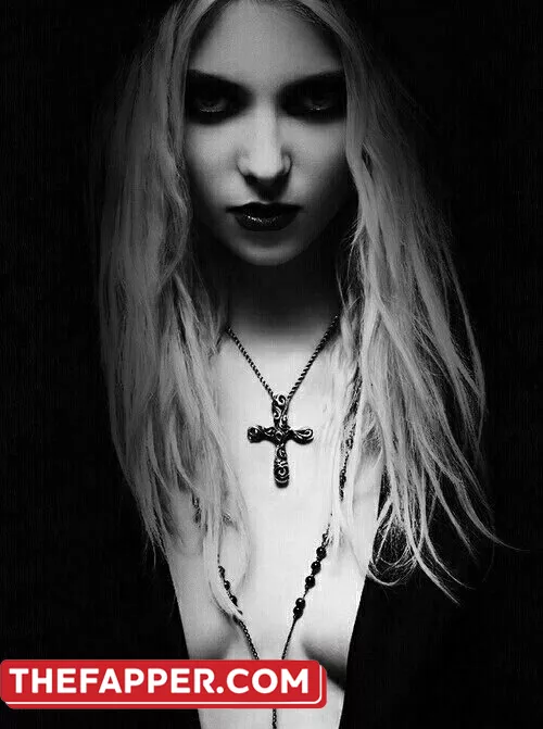 Taylor Momsen  Onlyfans Leaked Nude Image #vFd8eKEbHe