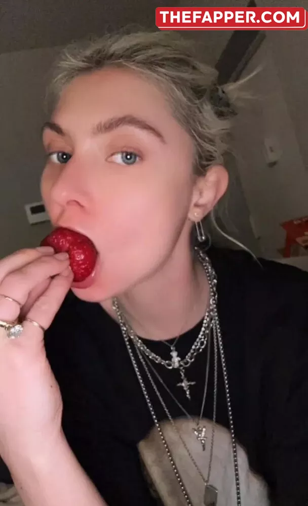 Taylor Momsen  Onlyfans Leaked Nude Image #yBPSpg2Mmb