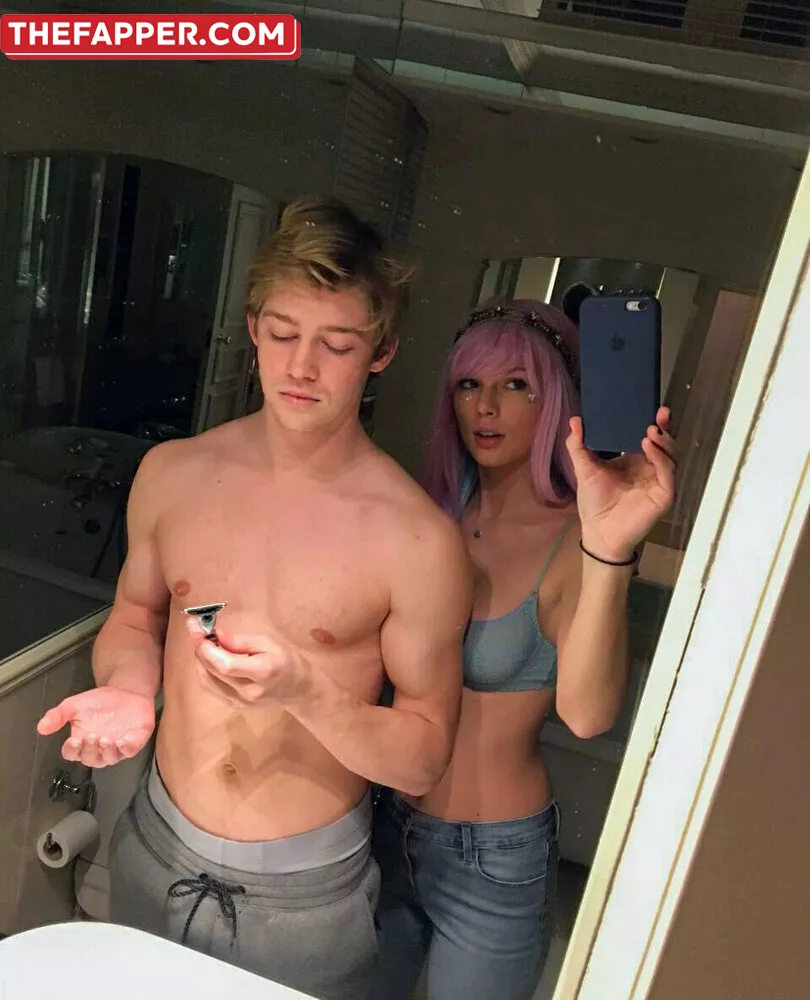 Taylor Swift  Onlyfans Leaked Nude Image #0vfrpKeJpl